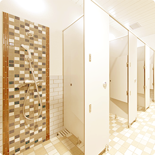 シャワールームも充実